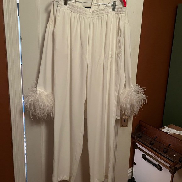 Bridal Suit with Feather Sleeves Matching Set - Picture 2 of 3